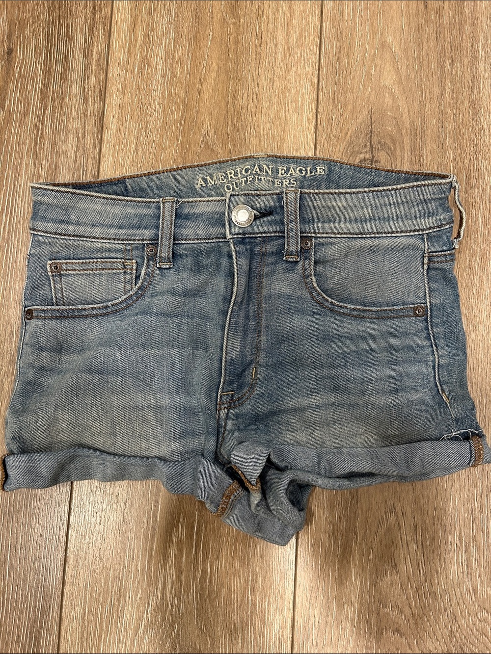 American Eagle Outfitters Faded Blue Denim Cuffed Women's Shorts